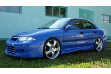 Mitsubishi Carisma Custom Side Skirts